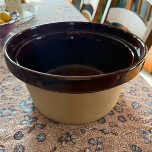 Vintage Western Pottery Monmouth deep dish baker 11" round ovenproof bowl